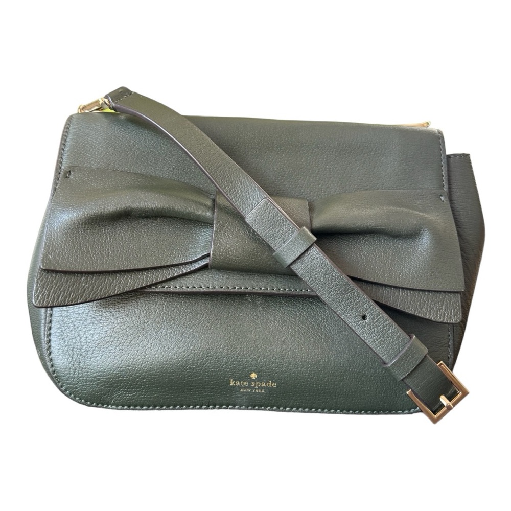 Kate Spade New York Olive Drive Hetty Leather Crossbody in Loden color. - Picture 3 of 11
